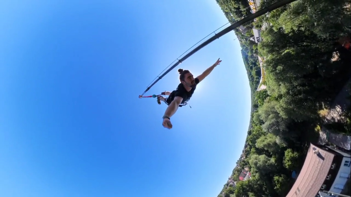 Bungee jumping z jeřábu – nejlepší bungy v ČR